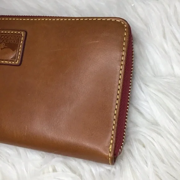 Dooney Florentine leather large wallet zip around - Picture 6 of 14